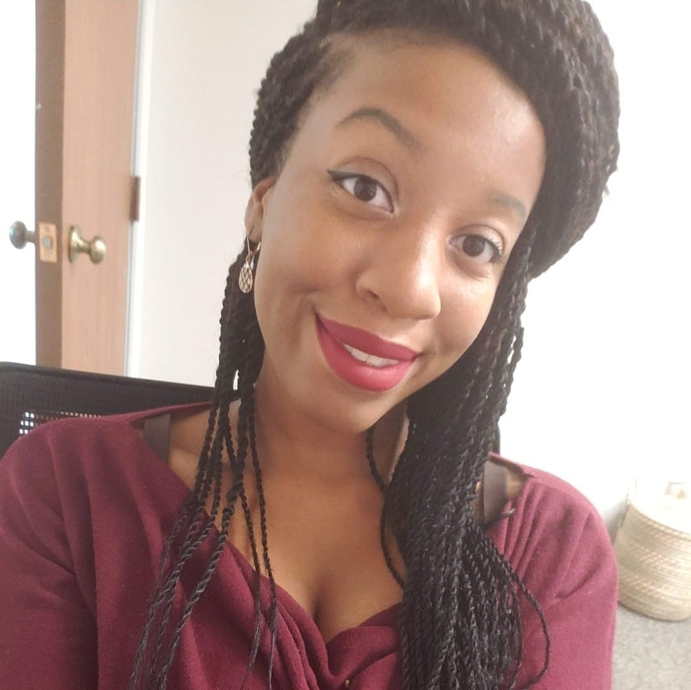 Meet your Posher, Derricka